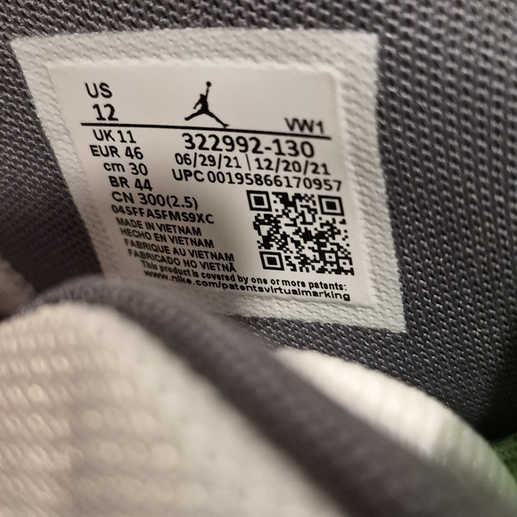 Jordan 6 Rings - Picture 5 of 5